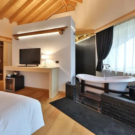 Hotel Alla Posta-2